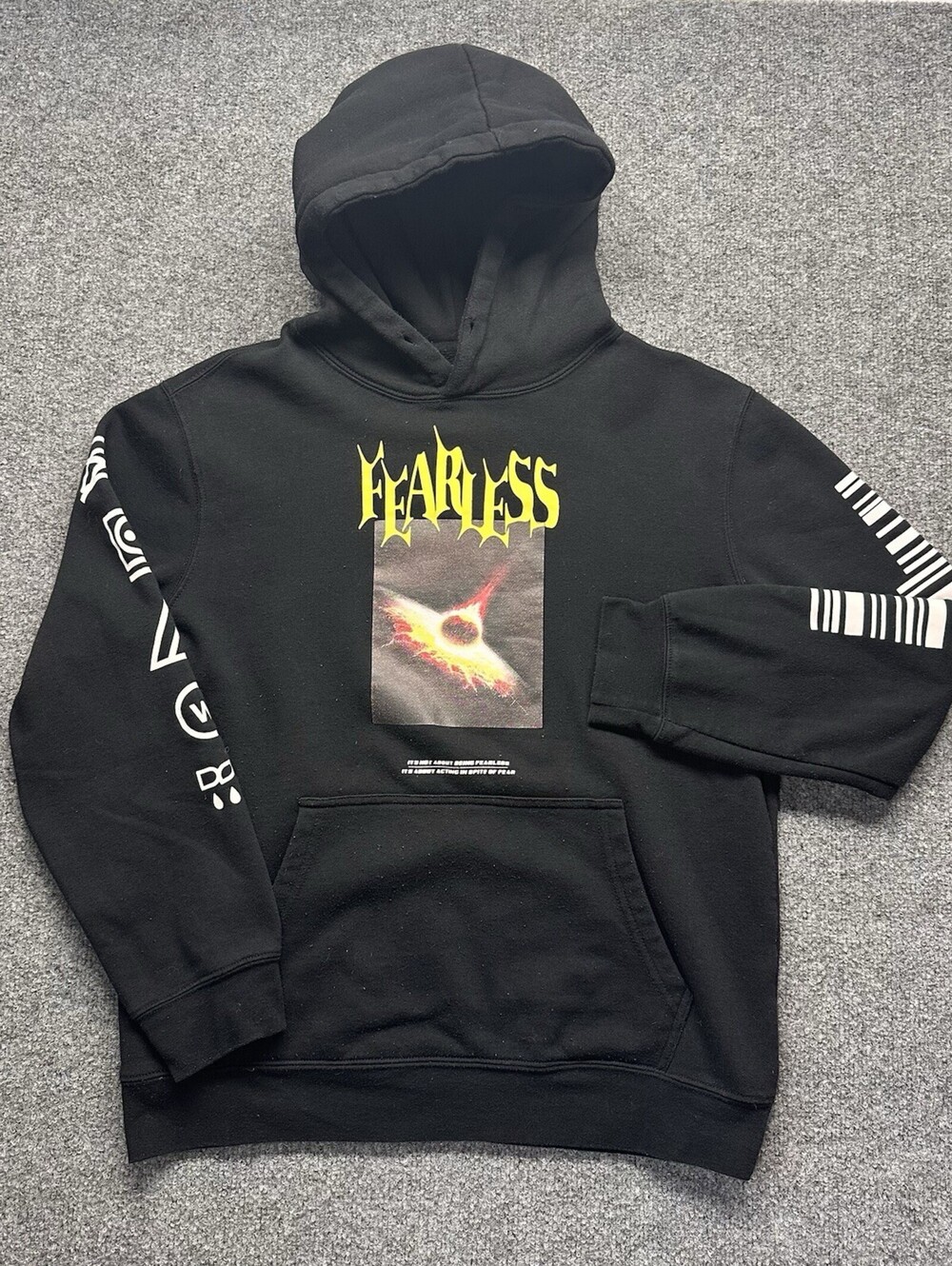 Forever 21 Men’s S Black Fearless Graphic Hoodie Pullover Long Sleeve Streetwear